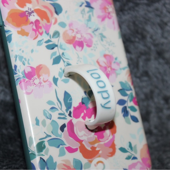 iPhone 11 Pro Max loopy case - Picture 2 of 4